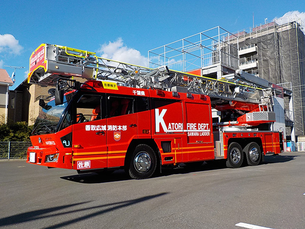 はしご付消防ポンプ自動車